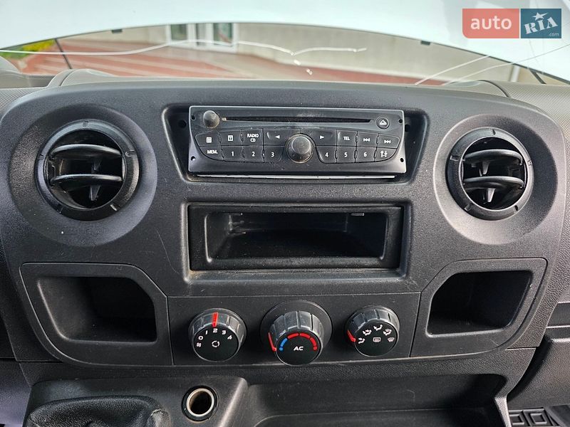 Грузовой фургон Renault Master 2012 в Хмельницком