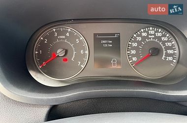 Тентованый Renault Master 2021 в Дубно