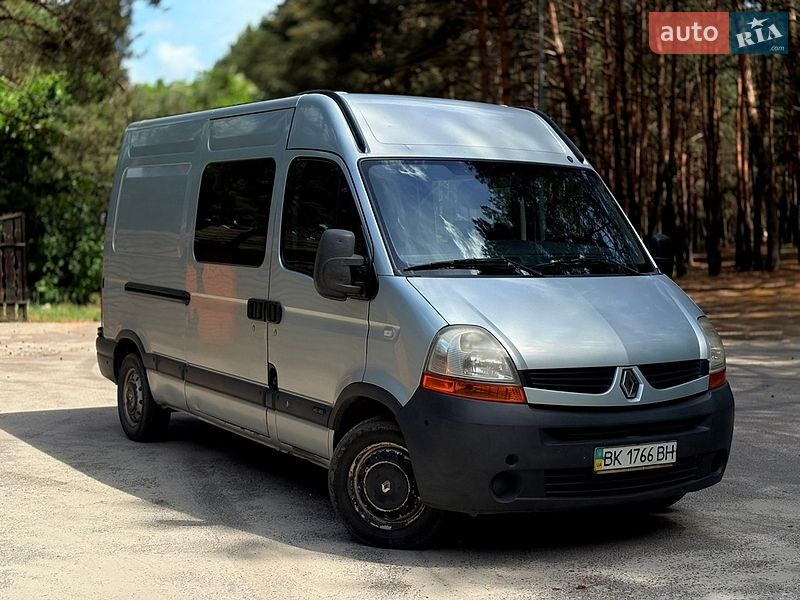 Мінівен Renault Master 2008 в Вараші