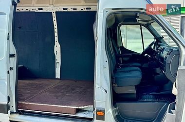 Грузовой фургон Renault Master 2015 в Киеве