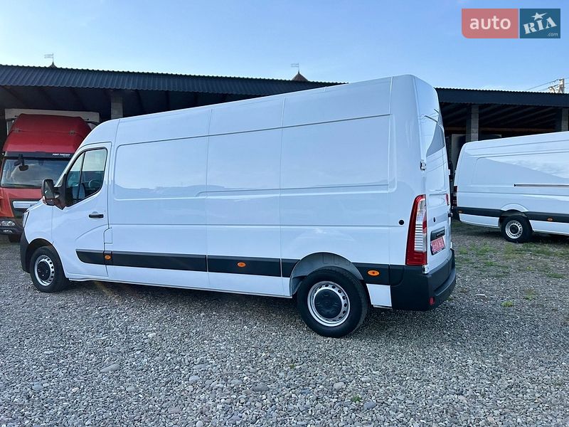 Вантажний фургон Renault Master 2023 в Хусті