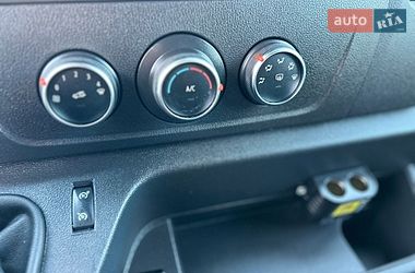 Вантажний фургон Renault Master 2023 в Хусті