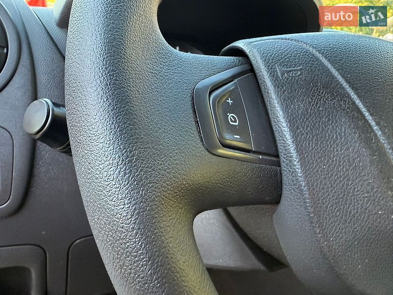 Грузовой фургон Renault Master 2019 в Луцке