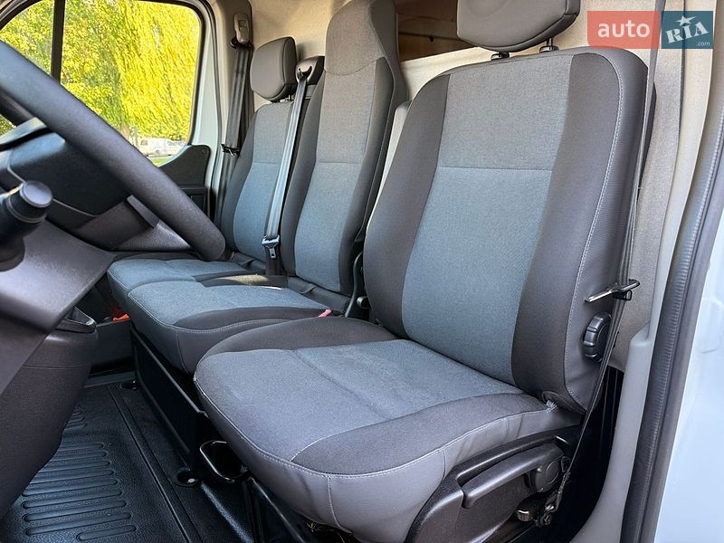 Грузовой фургон Renault Master 2019 в Луцке
