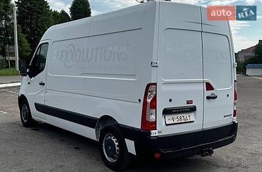 Вантажний фургон Renault Master 2018 в Рівному