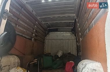 Грузовой фургон Renault Master 2008 в Киеве