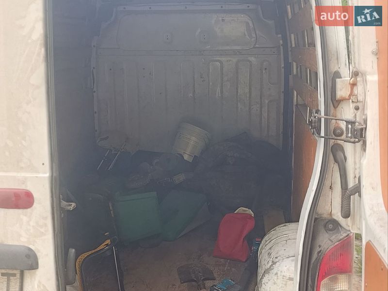 Грузовой фургон Renault Master 2008 в Киеве