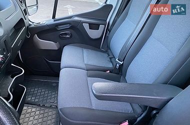 Евакуатор Renault Master 2018 в Радивиліві