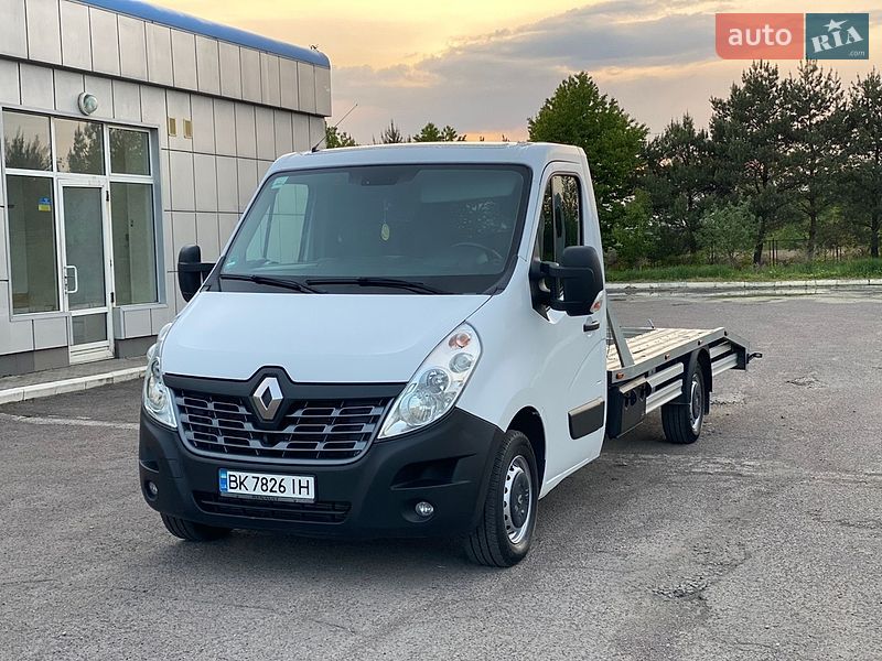 Евакуатор Renault Master 2018 в Радивиліві