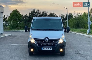Евакуатор Renault Master 2018 в Радивиліві