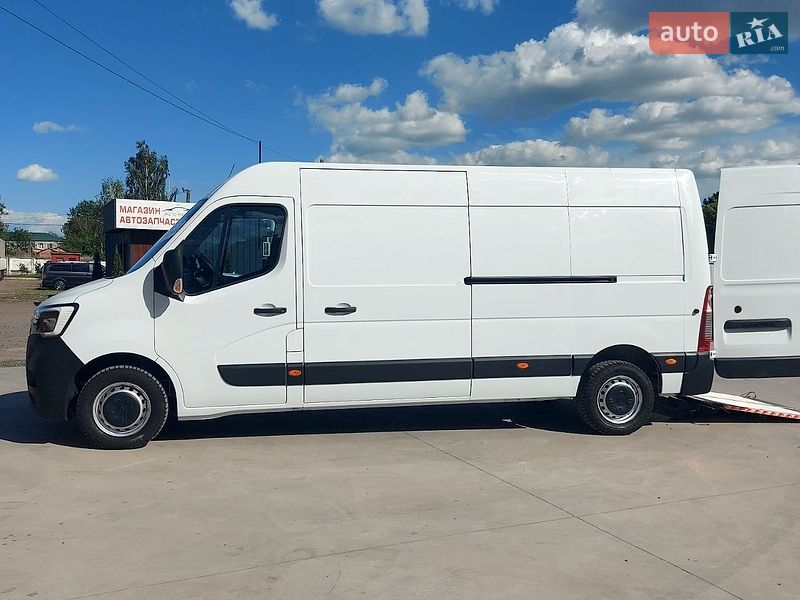 Грузовой фургон Renault Master 2021 в Млинове