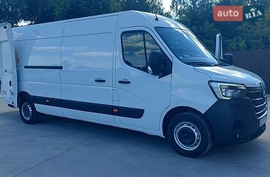 Грузовой фургон Renault Master 2021 в Млинове