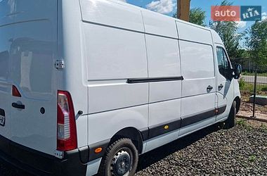 Вантажний фургон Renault Master 2017 в Нововолинську