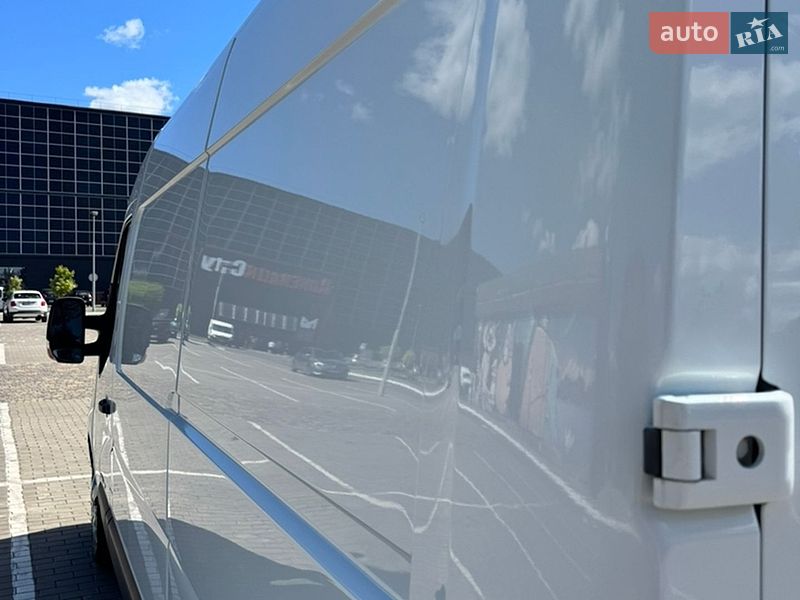 Вантажний фургон Renault Master 2017 в Луцьку