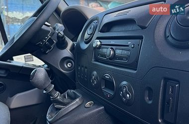 Вантажний фургон Renault Master 2017 в Луцьку