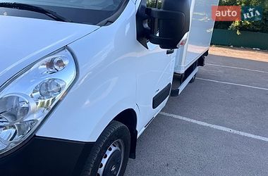 Вантажний фургон Renault Master 2017 в Дубні