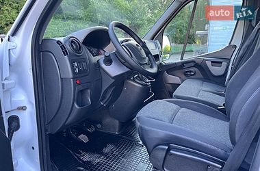 Вантажний фургон Renault Master 2017 в Дубні