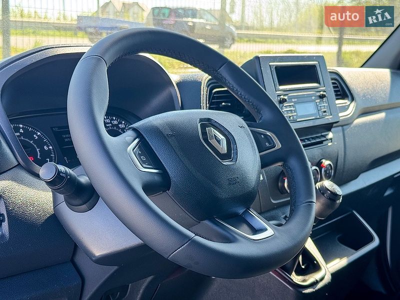 Вантажний фургон Renault Master 2021 в Рівному