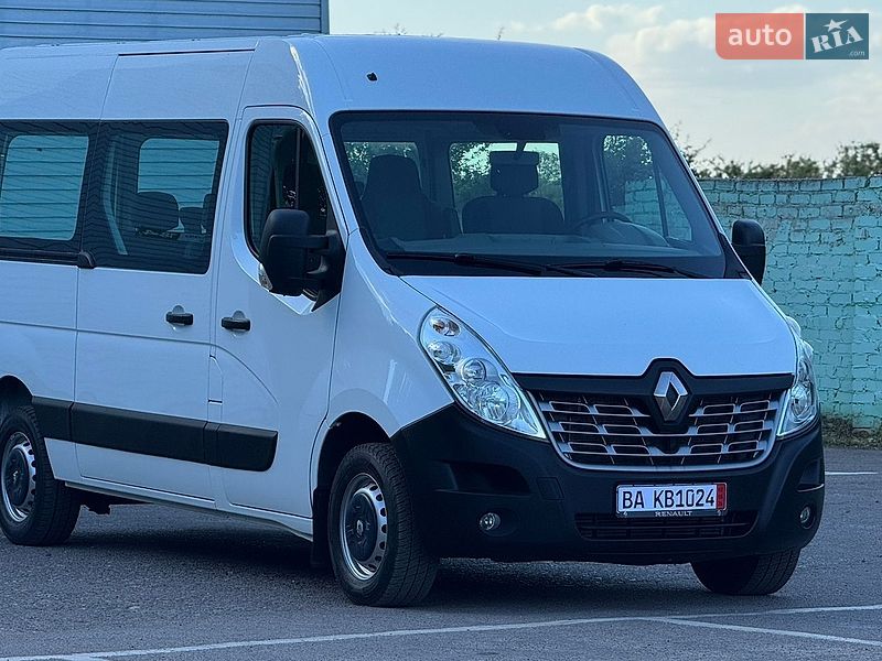 Мікроавтобус Renault Master 2015 в Дубні