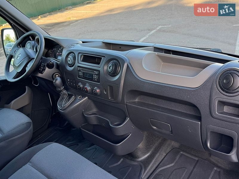 Мікроавтобус Renault Master 2015 в Дубні