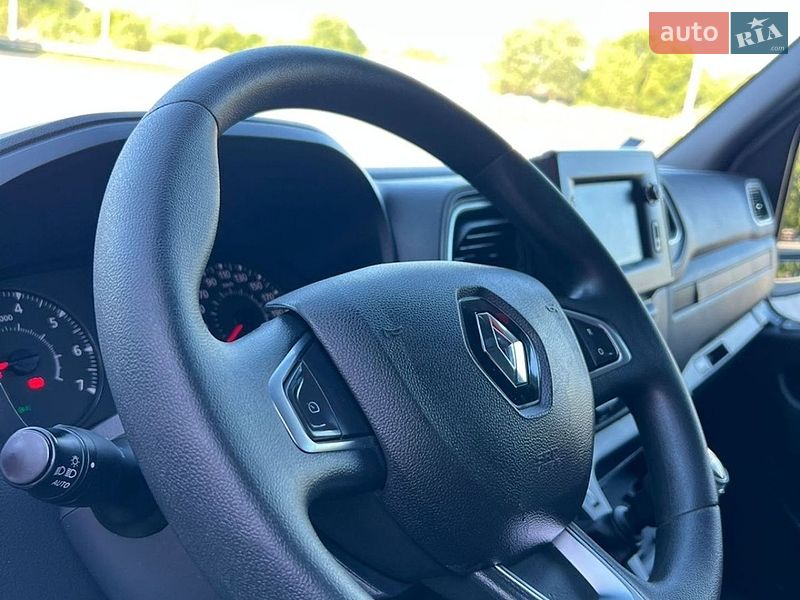 Грузовой фургон Renault Master 2023 в Днепре