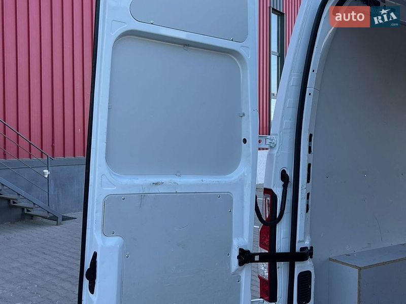 Грузовой фургон Renault Master 2023 в Днепре