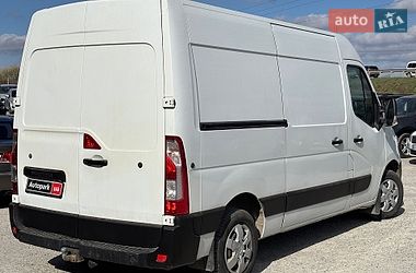 Вантажний фургон Renault Master 2017 в Львові