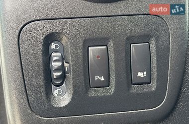 Вантажний фургон Renault Master 2017 в Львові