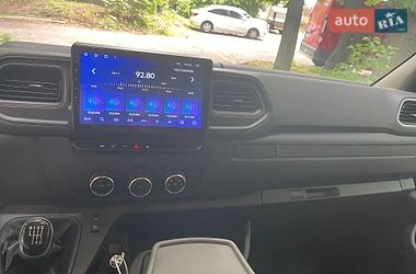 Вантажний фургон Renault Master 2020 в Києві