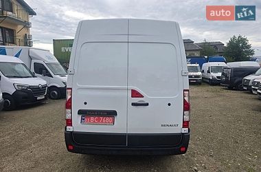 Вантажний фургон Renault Master 2022 в Стрию