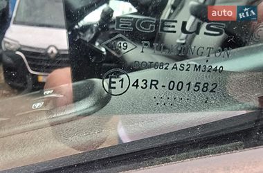 Вантажний фургон Renault Master 2022 в Стрию