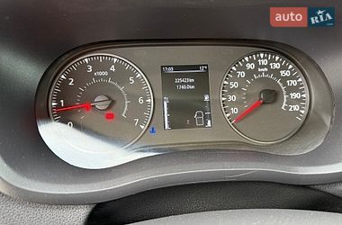 Вантажний фургон Renault Master 2021 в Млиніві фото 8 Вантажний фургон Renault Master 2021 в Млиніві