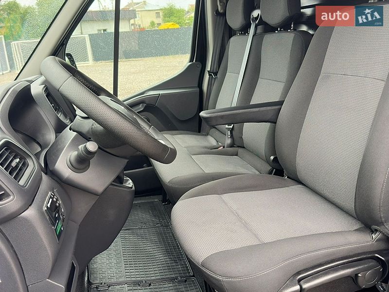 Грузовой фургон Renault Master 2019 в Львове