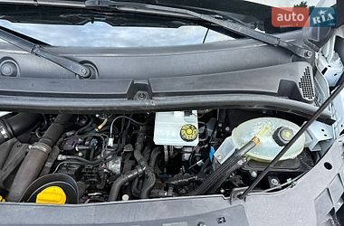 Вантажний фургон Renault Master 2021 в Луцьку