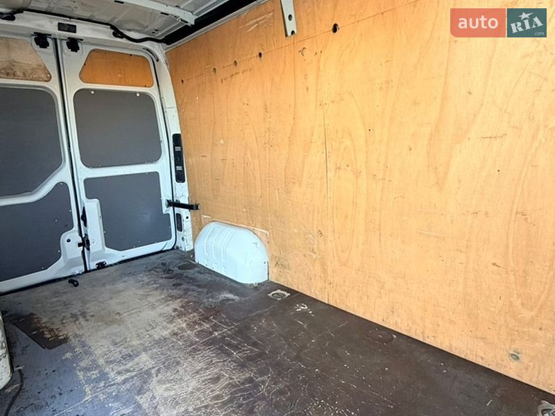 Вантажний фургон Renault Master 2012 в Одесі