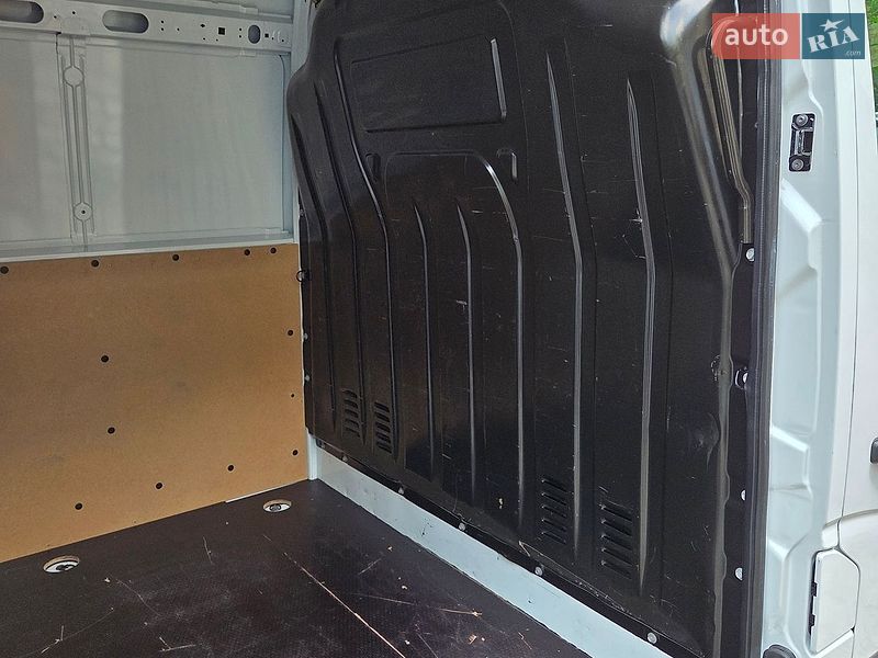 Грузовой фургон Renault Master 2024 в Днепре