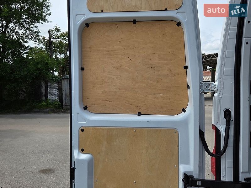 Грузовой фургон Renault Master 2024 в Днепре