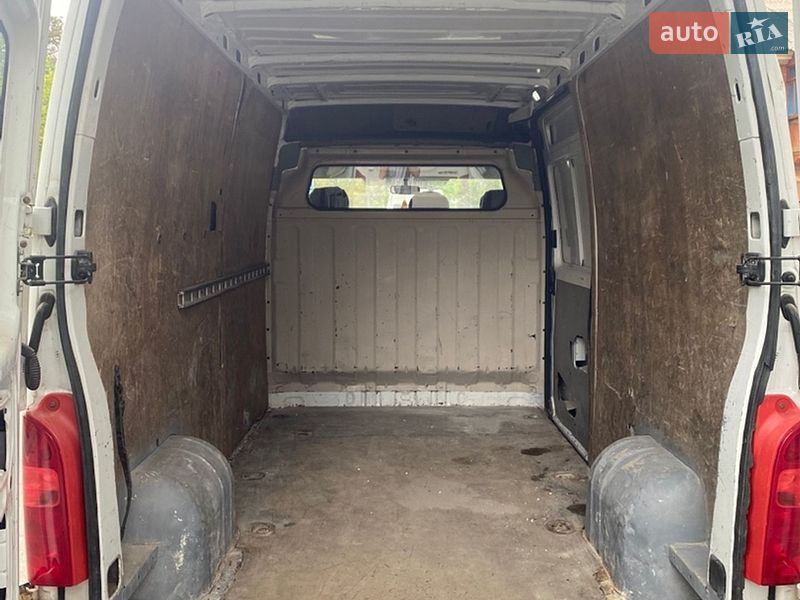 Микроавтобус грузовой (до 3,5т) Renault Master 2002 в Киеве