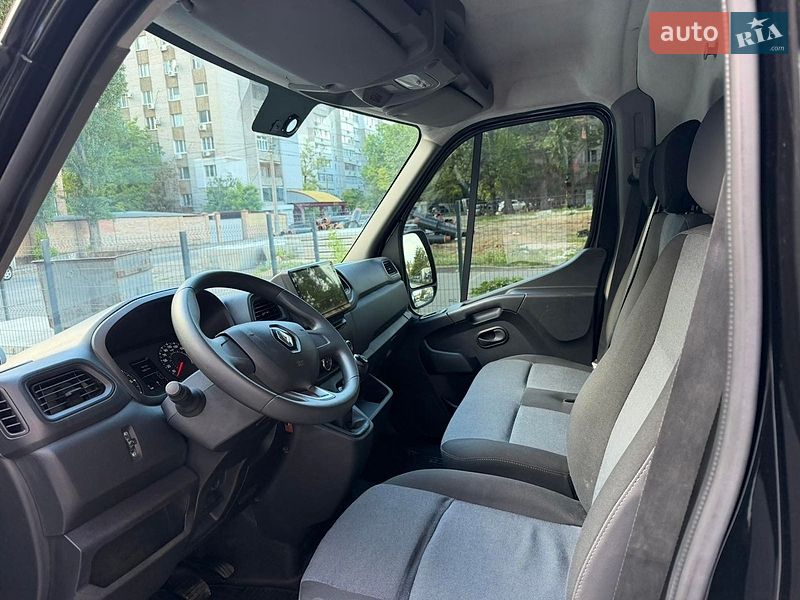 Вантажний фургон Renault Master 2023 в Миколаєві