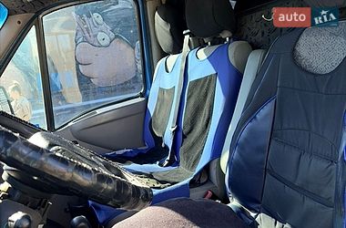 Грузовой фургон Renault Master 2001 в Луцке