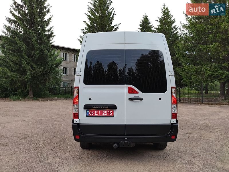 Грузовой фургон Renault Master 2017 в Бердичеве