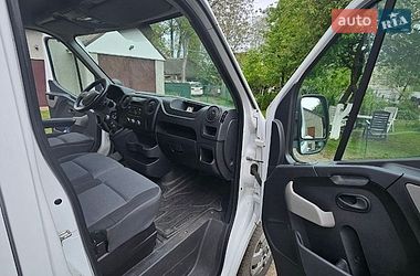 Вантажний фургон Renault Master 2018 в Луцьку