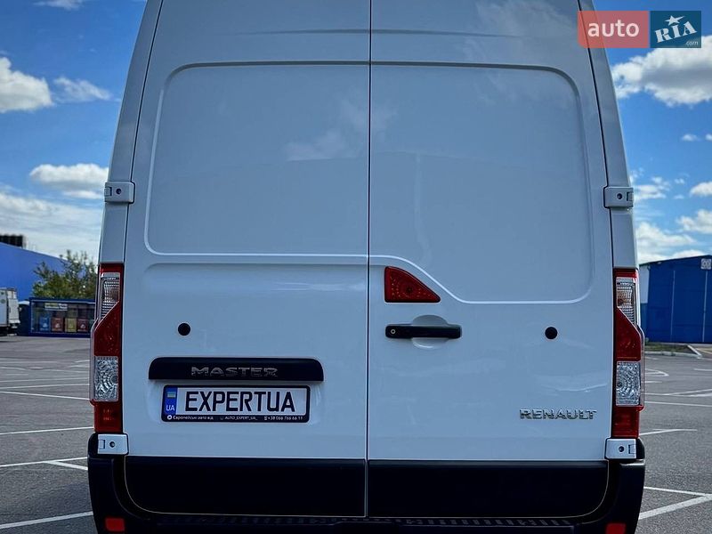 Грузовой фургон Renault Master 2022 в Киеве