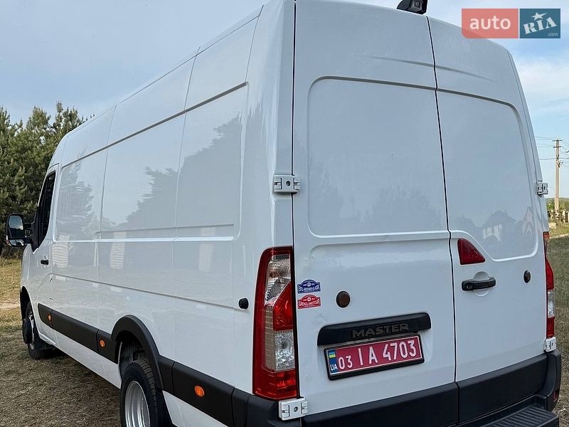 Вантажний фургон Renault Master 2020 в Володимирці