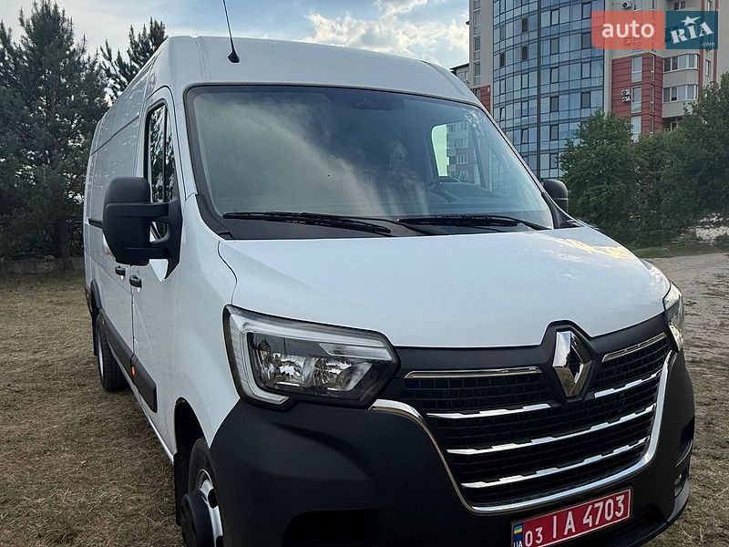 Вантажний фургон Renault Master 2020 в Володимирці