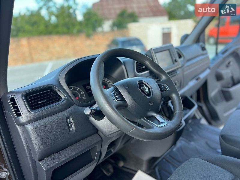 Грузовой фургон Renault Master 2020 в Дубно