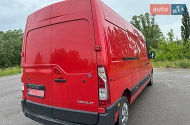 Грузовой фургон Renault Master 2017 в Дубно