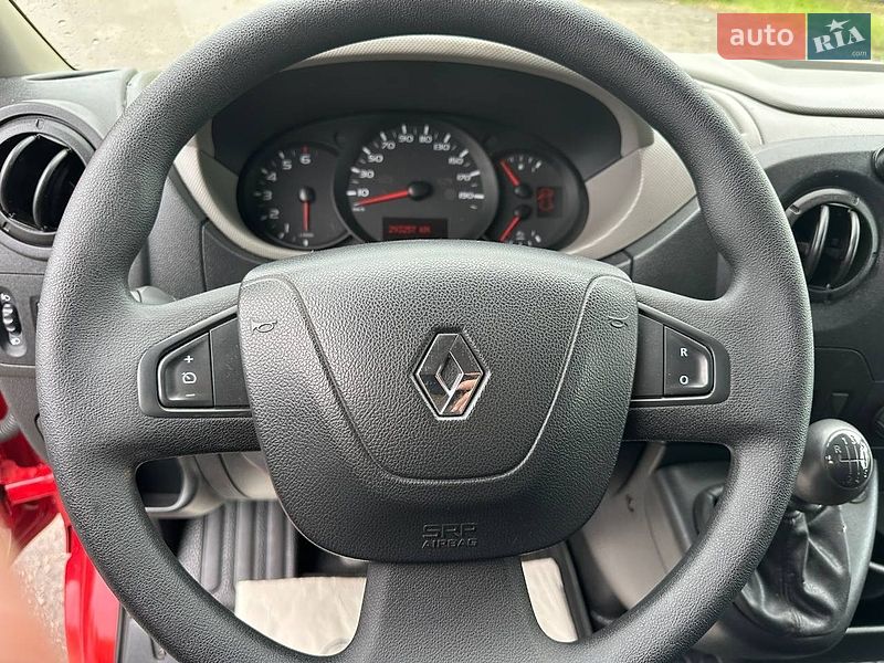 Грузовой фургон Renault Master 2017 в Дубно
