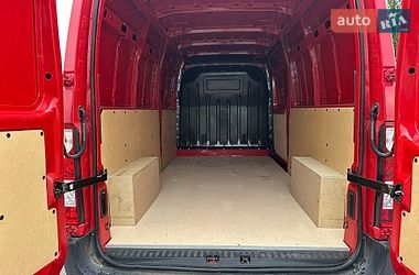 Грузовой фургон Renault Master 2017 в Дубно