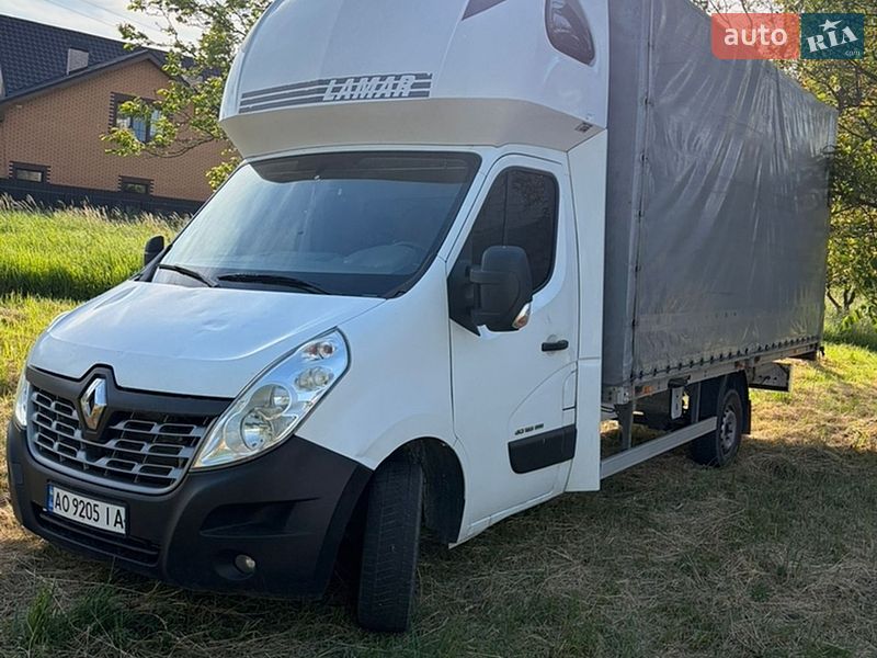 Грузовой фургон Renault Master 2016 в Ужгороде